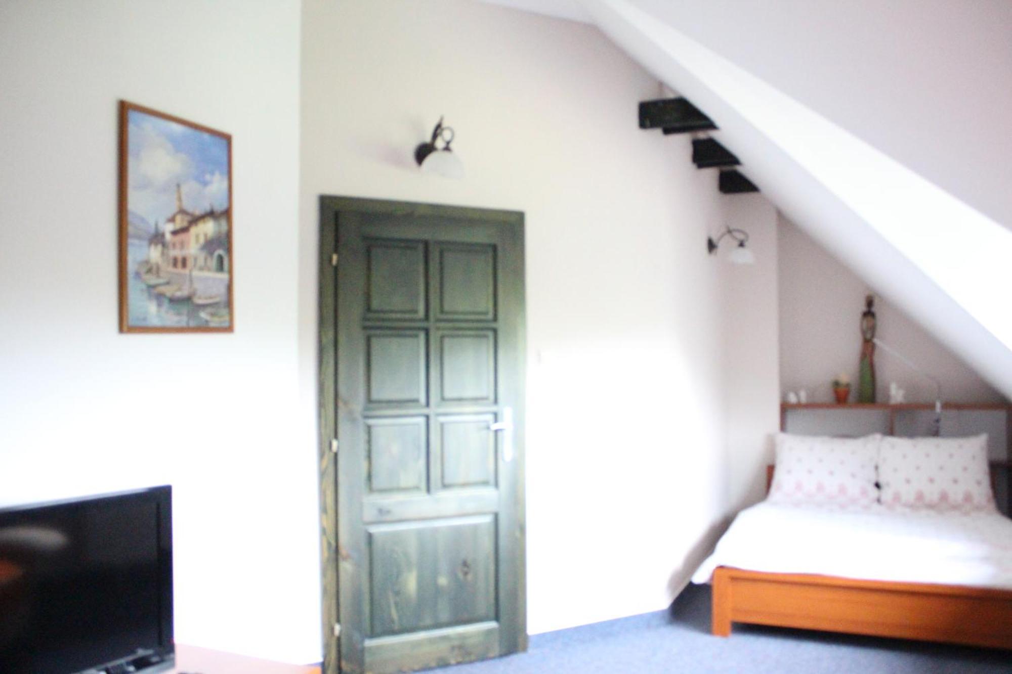 Privat Pri Hradbach Apartment Levoča Стая снимка